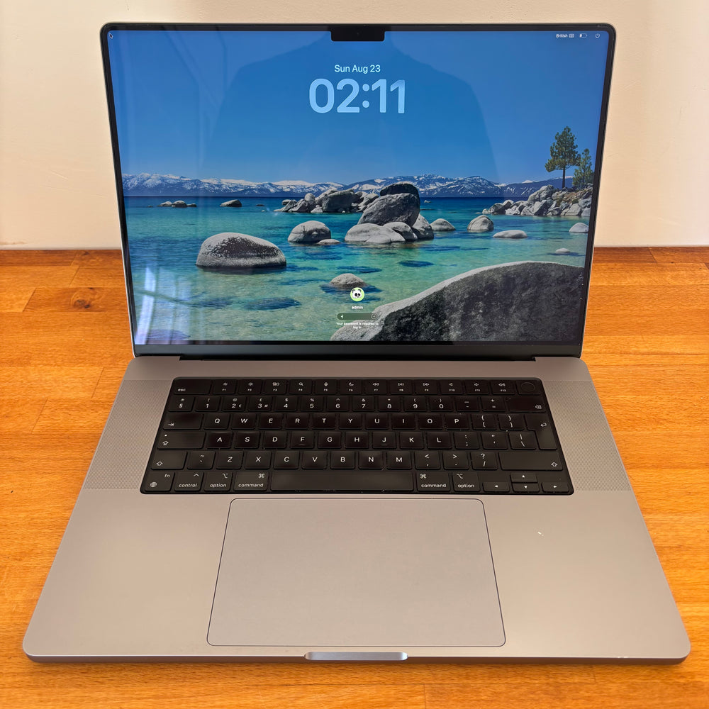 MacBook Pro 16” M1 32GB RAM 512GB SSD 89% Bateria